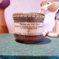 Terrine de canard au vin de sancerre et échalottes