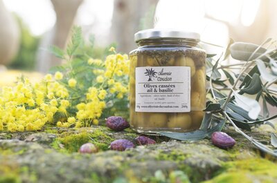 Olives vertes ail basilic en pot