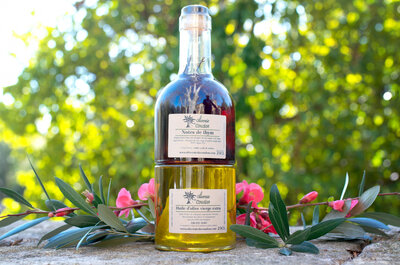 Huile d'olive et vinaigre au thym