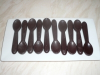 Cuilléres en chocolat