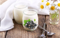 Chèvre-yaourt cassis