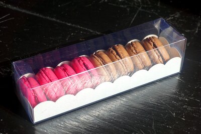 Macarons mix 'chocolat/fraise'