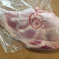 Gigot d'agneau de lait