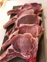 Cotelettes de porc 800g (environ 4)
