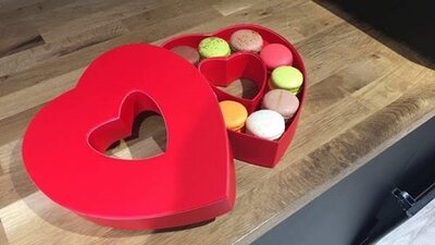 Coffret coeur macarons