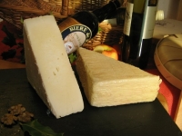 Vieux lille dit 'puant de lille'