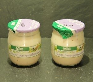 Yaourt (fraise - he de pamplemousse)