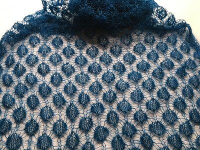 Foulard dentelle paon