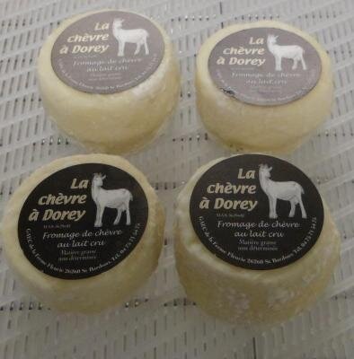 Fromage de chèvre demi-sec