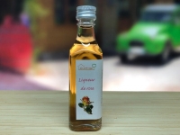 Mignonnette de 50 ml de liqueur de rose de damas