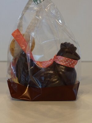 1 cocotte chocolat noir garnie