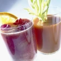 Jus de légumes et fruits frais (carottes, betteraves, pommes)-
