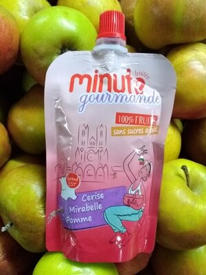 Gourde de compote cerise mirabelle pomme