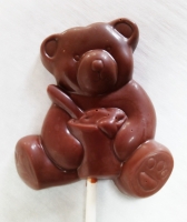 Sucette au chocolat au lait