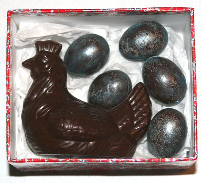 Poule et œufs chocolat noir 72% bio fabrication artisanale