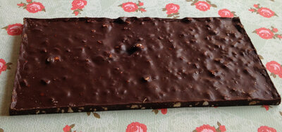 Tablette noir amandes noisettes