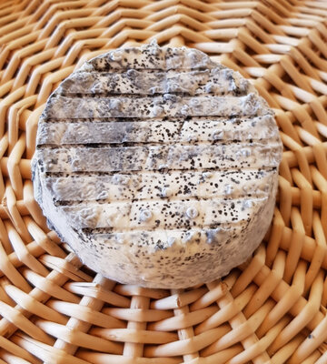 Fromage frais cendré