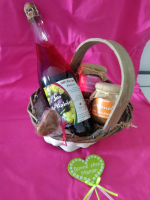 Panier bouteille et caramels