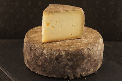 Tomme de savoie fermiere