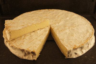 Brie de meaux aop