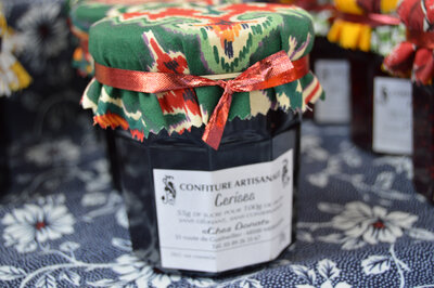 Confiture de cerise noire