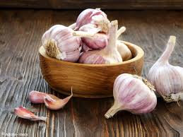 Ail rose pièce