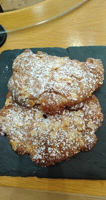 Croissant aux amandes