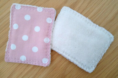 Eponge lavable microfibre 'pois
