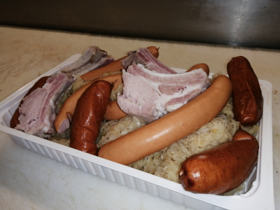 Choucroute 4 personnes environ