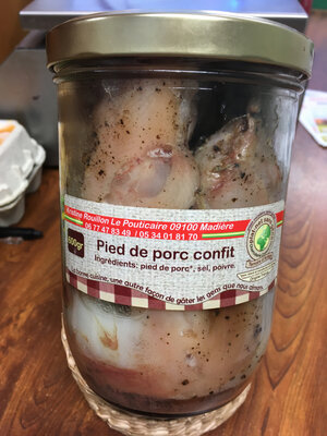 Pieds de porc confit