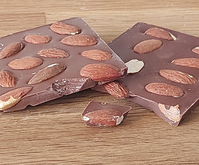Tablette de chocolat garnies