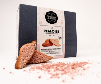 Madeleine 'la rémoise' rose