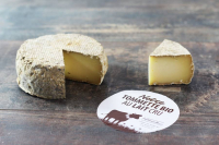 Tomme au lait cru