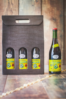 Coffret 3 bouteilles 75cl.