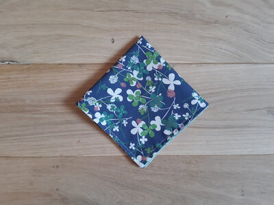 Serviette de table - trèfles/bleu ciel