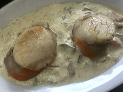 Coquilles saint-jacques a l'armagnac