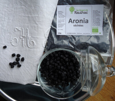 Baies d'aronia séchées biologique