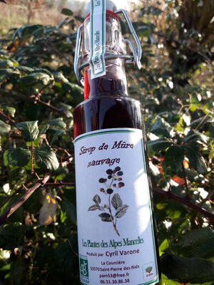 Sirop de mûres sauvages