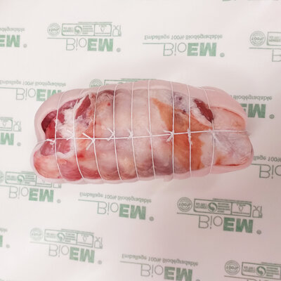 épaule d'agneau désossée roulée