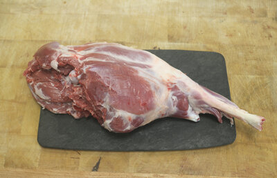 Gigot d'agneau avec os