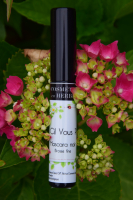 Mascara noir brosse fine