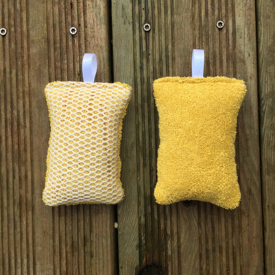 Eponge jaune et mesh beige