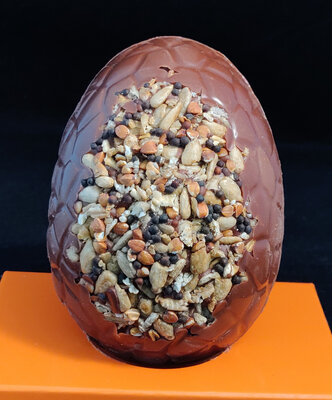 Paques! oeuf lait aux graines garni