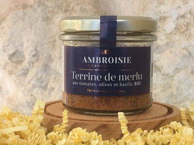 Terrine de merlu aux tomates olives