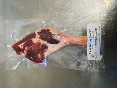 1 cuisse de canard cru