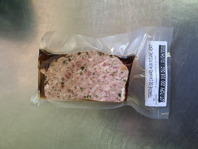 Terrine de canard au poivre vert