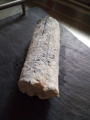 Buche cendrée demi-sec
