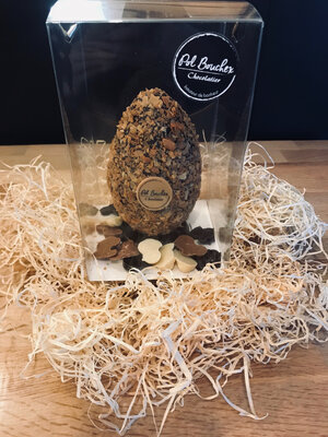 Oeuf feuilletine chocolat noir