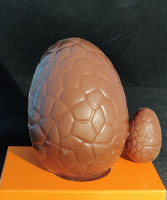 Paques! oeuf garni+oeuf praliné lai