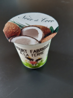 Yaourts du meuhhment, noix de coco.